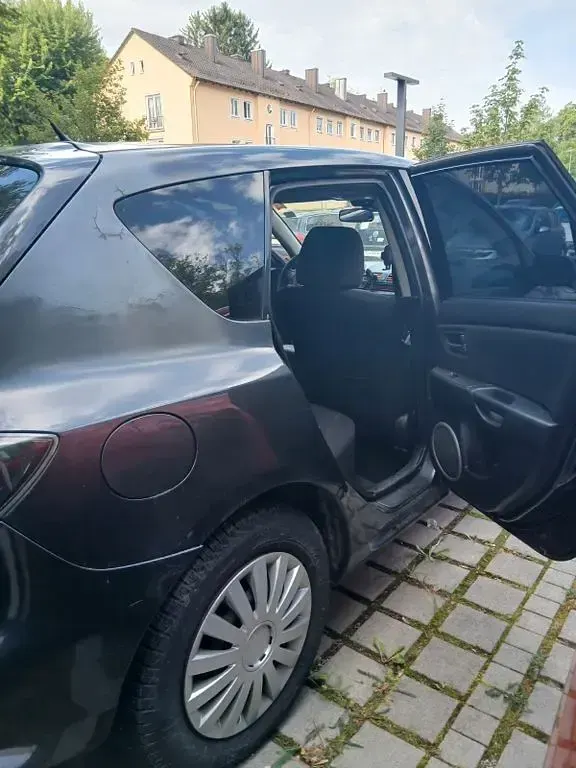 Gebraucht Mazda 3 Active 109 PS (80 kW) 2006 Grau Limousine