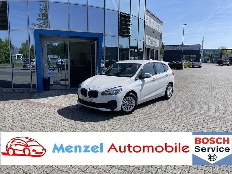 Weiß Gebraucht 2020 BMW 218 Active Tourer Advantage Van / Kleinbus | 19.490 € (Fairer Preis) - Bild 1/4