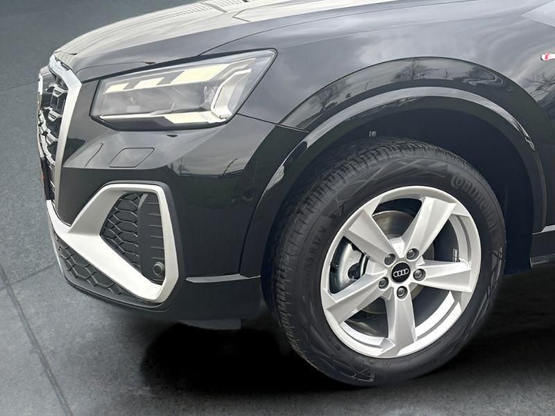 Neu Audi Q2 S-Line 150 PS (110 kW) 2025 Schwarz SUV