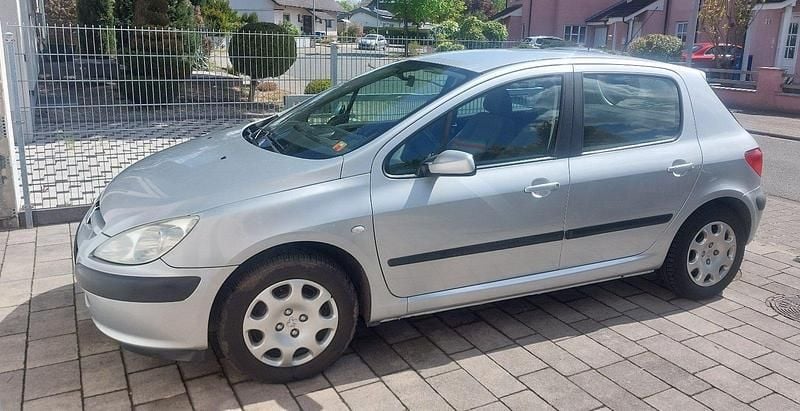 Gebraucht Peugeot 307 75 PS (55 kW) 2002 Grau Kleinwagen