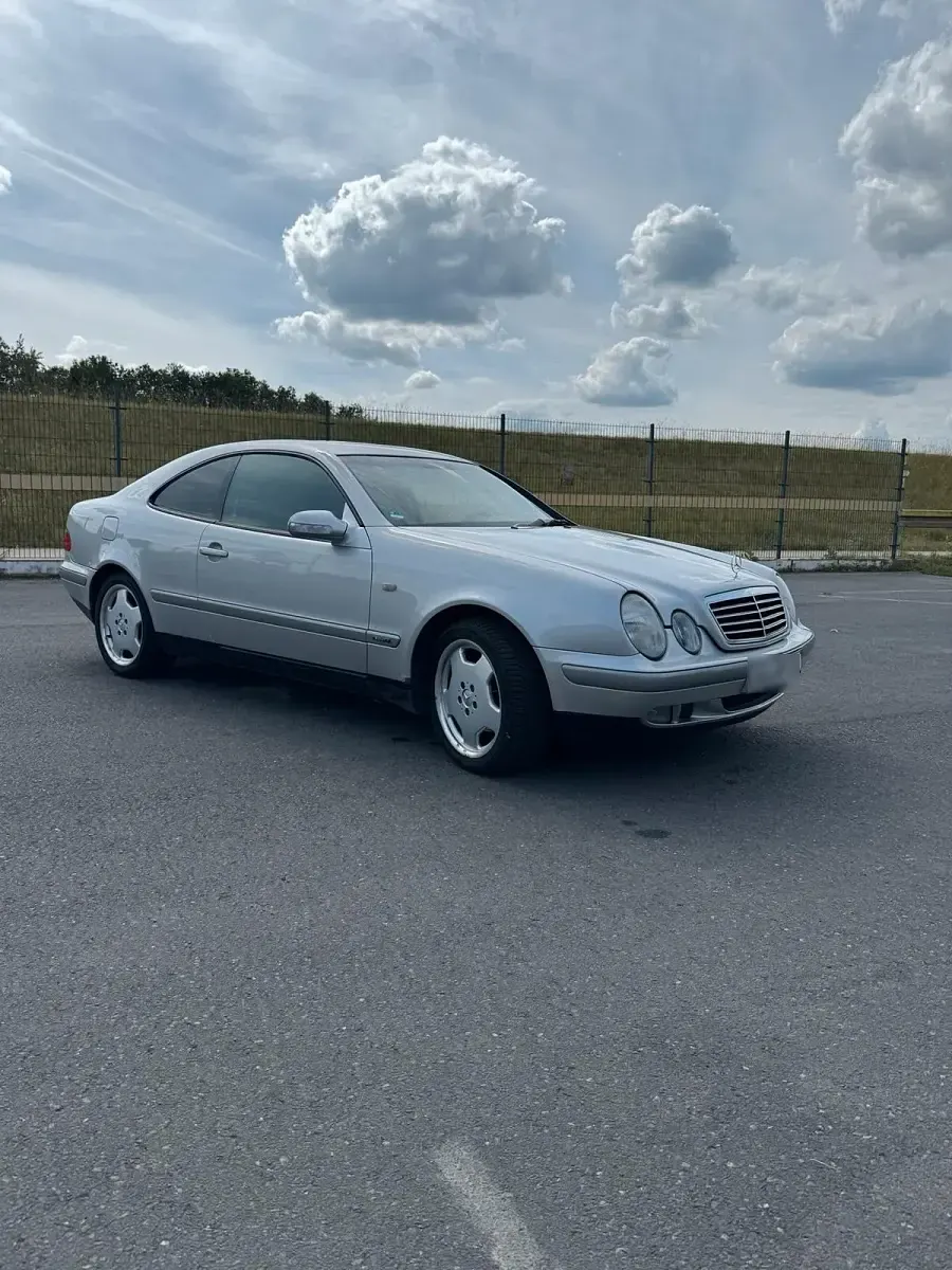 Gebraucht Mercedes CLK230 1998 Silber Coupé