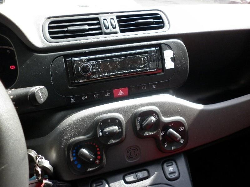 Gebraucht Fiat Panda 69 PS (50 kW) 2016 Schwarz Kleinwagen