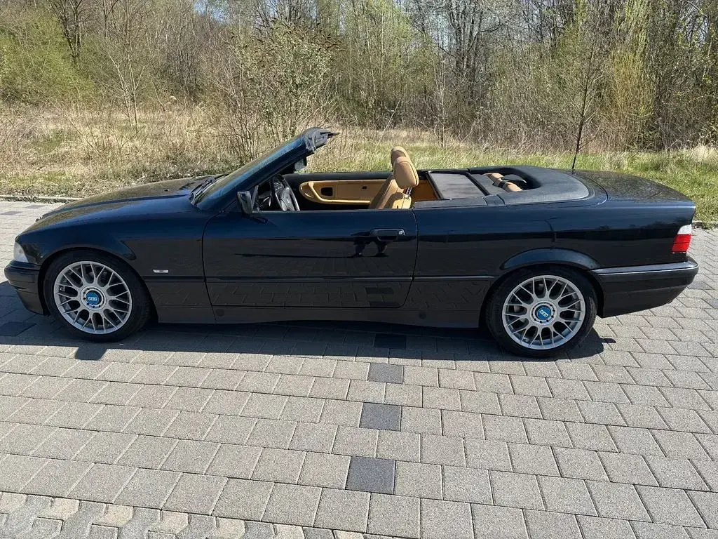 Gebraucht BMW 320 Cabriolet 150 PS (110 kW) 1997 Schwarz Cabrio