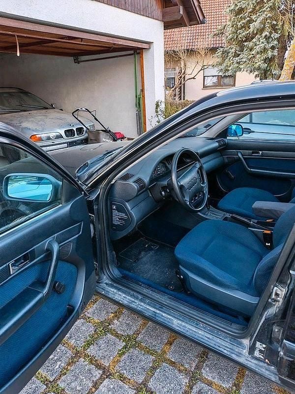 Usata Audi 100 150 CV (110 kW) 1994 Blu Berlina