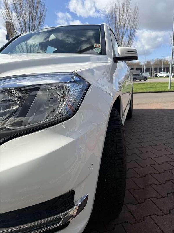 Gebraucht Mercedes GLK220 170 PS (125 kW) 2014 Weiß SUV