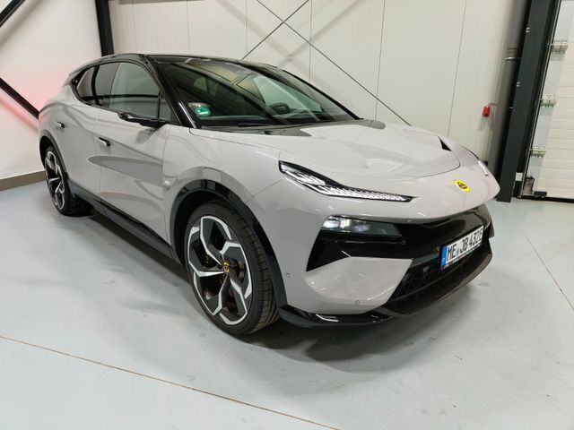 Grau Gebraucht 2023 Lotus Eletre SUV | 129.489 € (Teuer) - Bild 1/4