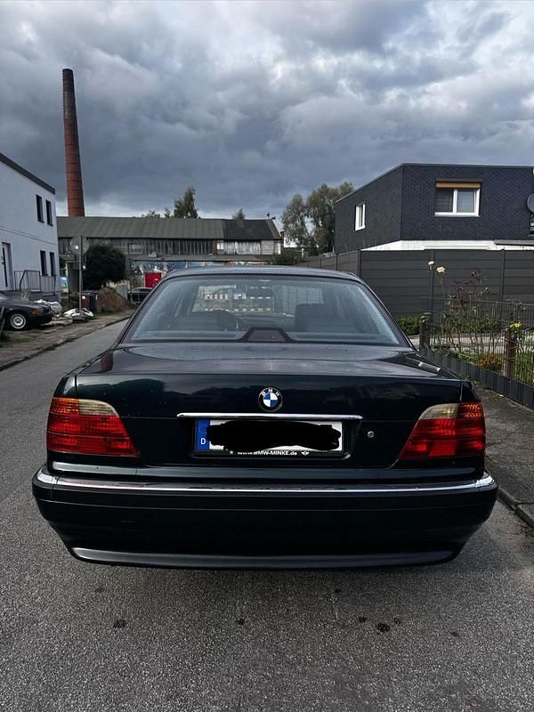 Gebraucht BMW 728 193 PS (141 kW) 1998 Grün Limousine