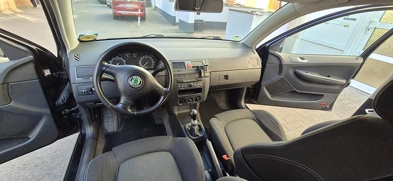 Gebraucht Skoda Fabia 101 PS (74 kW) 2005 Schwarz Kombi