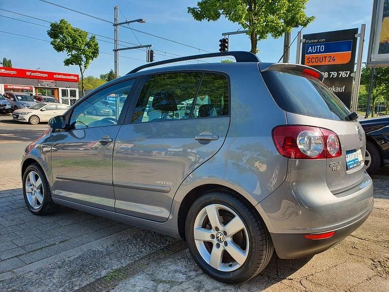 Gebraucht VW Golf Plus Cross United 122 PS (89 kW) 2009 Grau Van / Kleinbus