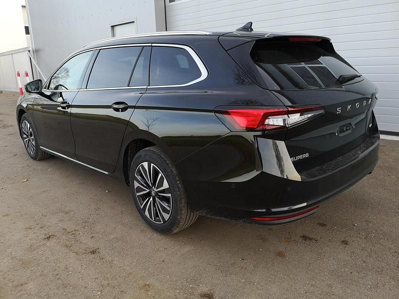 Neu Skoda Superb Selection 360 PS (264 kW) 2025 Cobaldblau