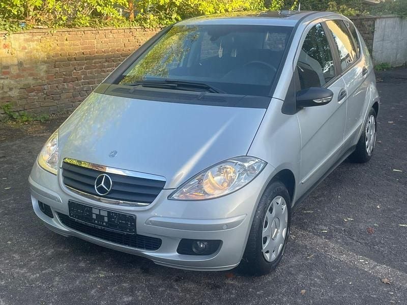 Silber Gebraucht 2005 Mercedes A170 Limousine | 4.499 € (Guter Preis) - Bild 1/4