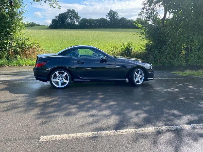 Gebraucht Mercedes SLK200 204 PS (150 kW) 2012 Schwarz Cabrio