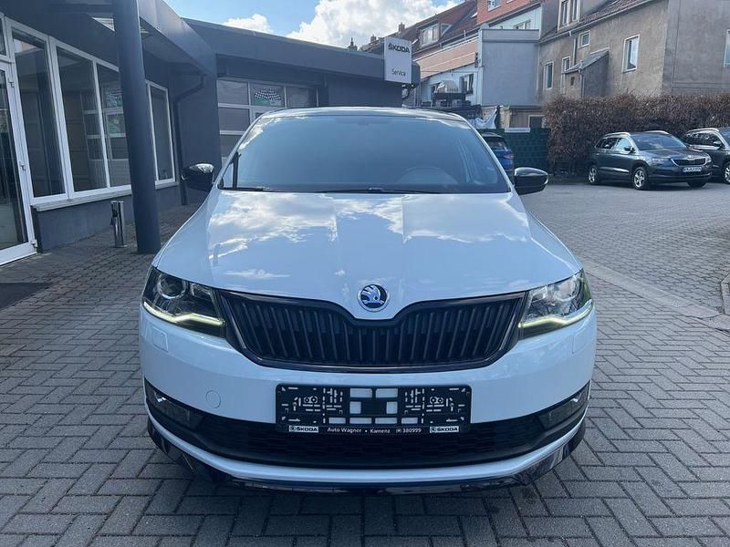 Gebraucht Skoda Rapid Monte Carlo 95 PS (69 kW) 2019 Weiß Kleinwagen