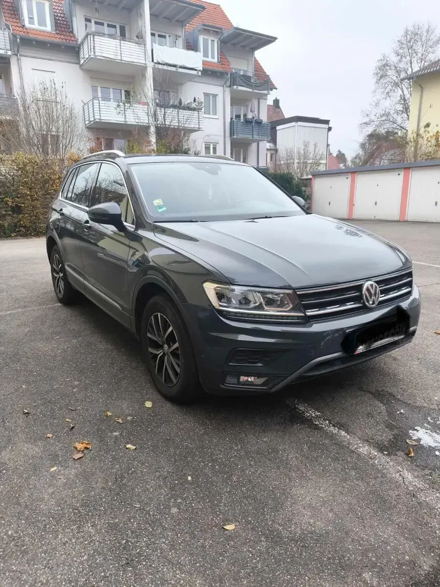 Gebraucht VW Tiguan 190 PS (139 kW) 2018 Grau SUV