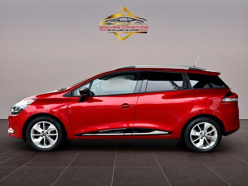 Gebraucht Renault Clio IV LIMITED 90 PS (66 kW) 2016 Rot Limousine