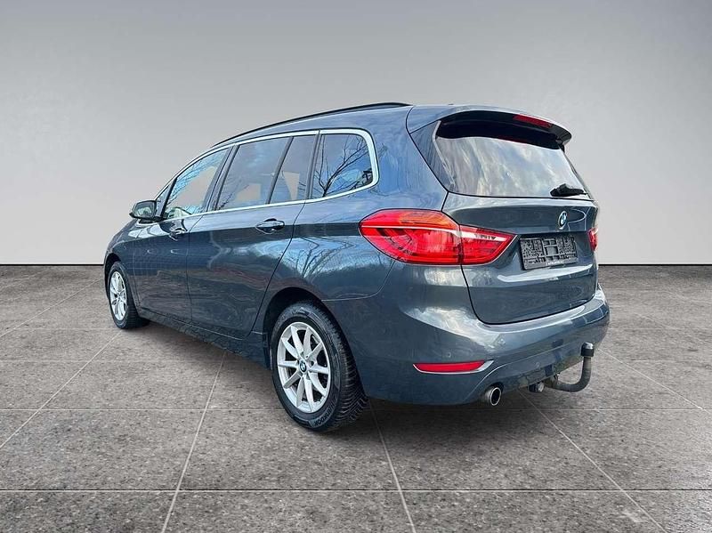 Gebraucht BMW 218 Advantage 136 PS (100 kW) 2016 Atlantikgrau Van / Kleinbus