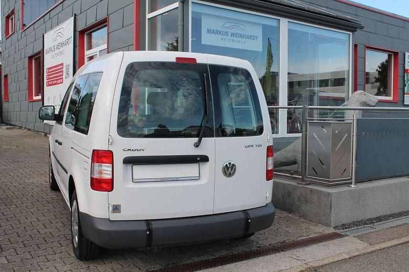 Second-hand VW Caddy Life 105 CP (77 kW) 2007 Alb Monovolum