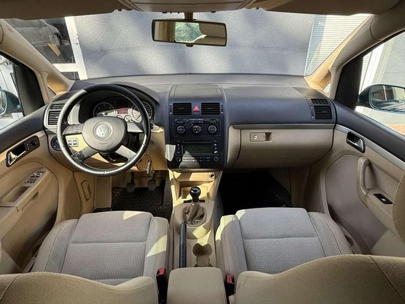 Gebraucht VW Touran Highline 136 PS (100 kW) 2004 Grün Van / Kleinbus