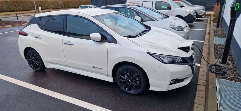 Gebraucht Nissan Leaf N-Connecta 110 kW (150 PS) 2019 Weiß Kleinwagen