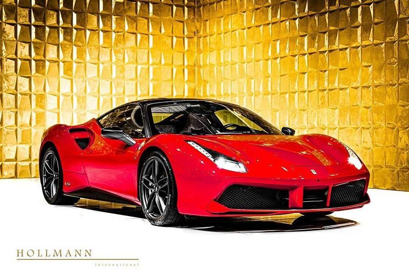 Rot Neu 2025 Ferrari 488 Coupé | 499.800 € - Bild 1/4