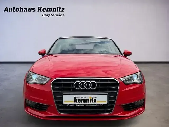 Gebraucht Audi A3 Cabriolet Ambition 116 PS (85 kW) 2016 Rot Cabrio