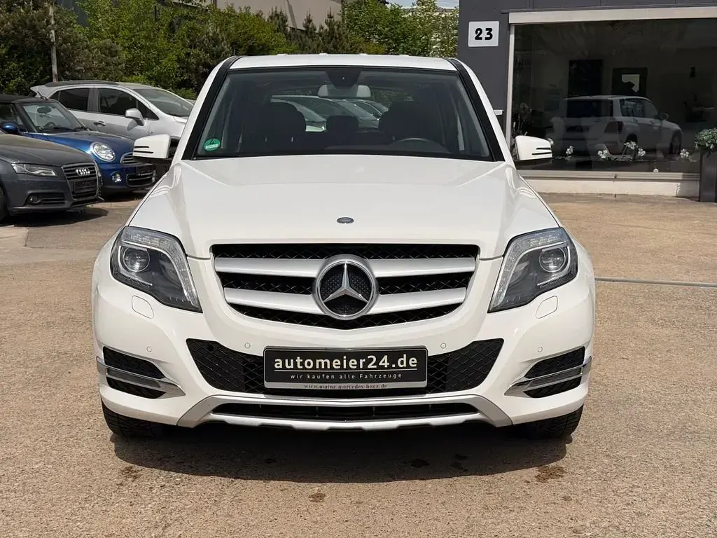 Gebraucht Mercedes GLK200 143 PS (105 kW) 2014 Polarweiss SUV
