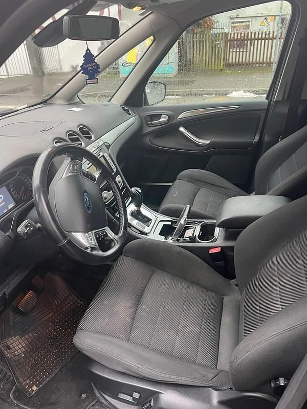 Gebraucht Ford Galaxy 163 PS (119 kW) 2010 Schwarz Van / Kleinbus