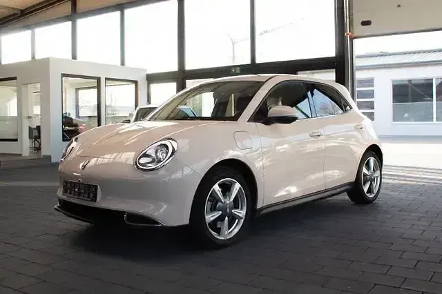 Usata Ora 03 125 kW (171 CV) 2023 Beige Utilitaria