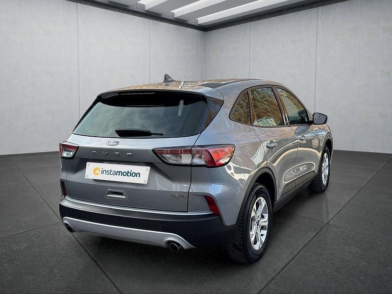 Gebraucht Ford Kuga 224 PS (164 kW) 2022 Silber SUV