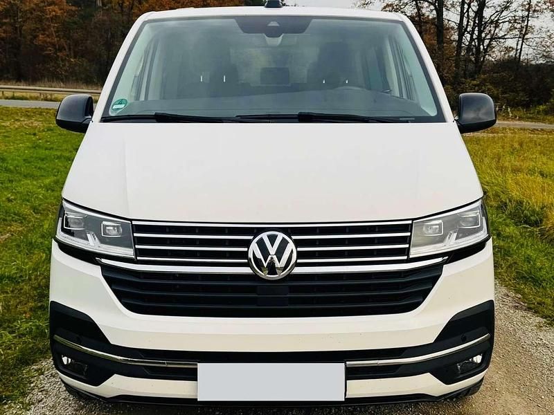 Weiß Gebraucht 2021 VW Multivan Van | 55.000 € - Bild 1/4