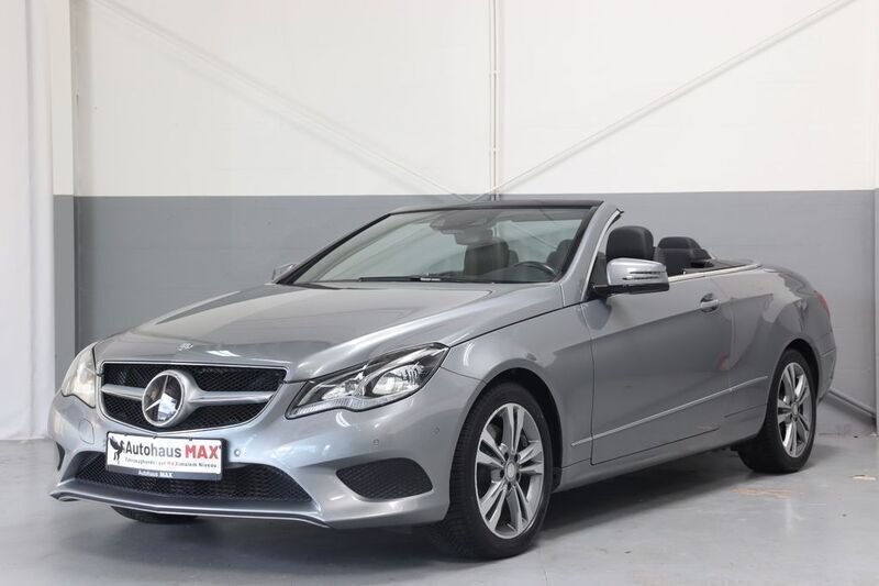 Palladiumsilber metalliclack Gebraucht 2013 Mercedes E250 Cabrio | 28.490 € (Teuer) - Bild 1/4