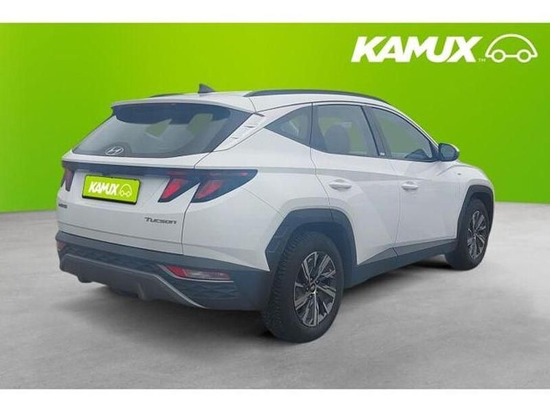Gebraucht Hyundai Tucson Select 150 PS (110 kW) 2021 Weiß SUV