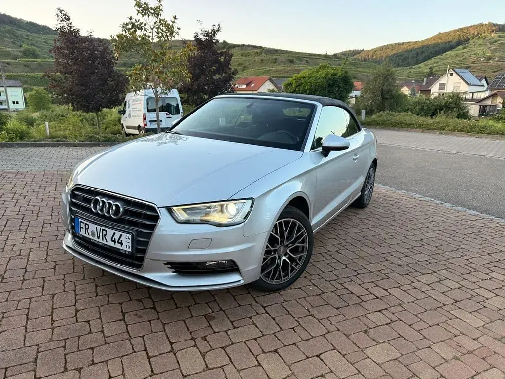 Gebraucht Audi A3 Cabriolet Ambition 140 PS (102 kW) 2014 Silber Cabrio