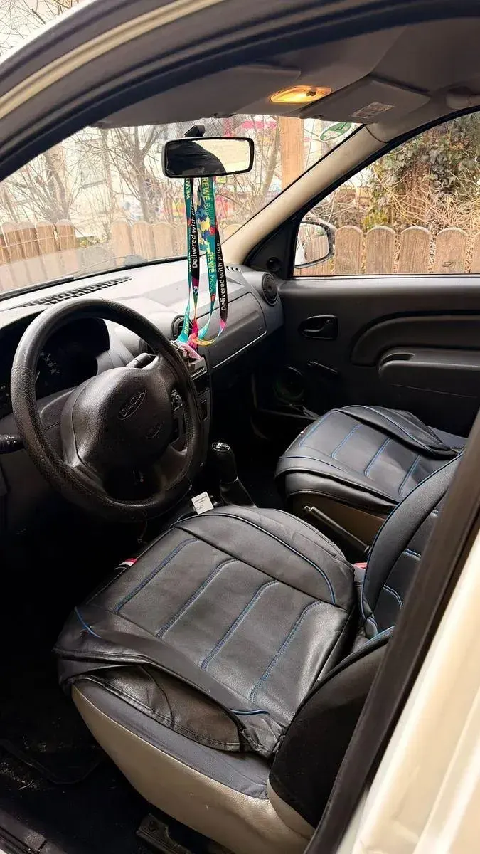 Gebraucht Dacia Logan MCV 84 PS (61 kW) 2011 Weiß Kombi