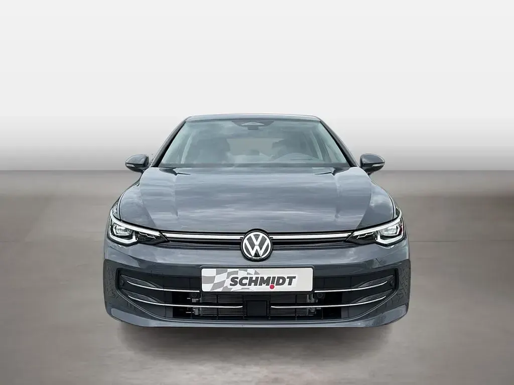 Neu VW Golf VIII Style 150 PS (110 kW) 2026 Delfingrau metallic Limousine