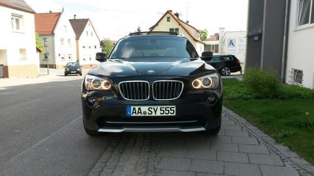 Gebraucht BMW X1 272 PS (200 kW) 2010 Schwarz metallic SUV