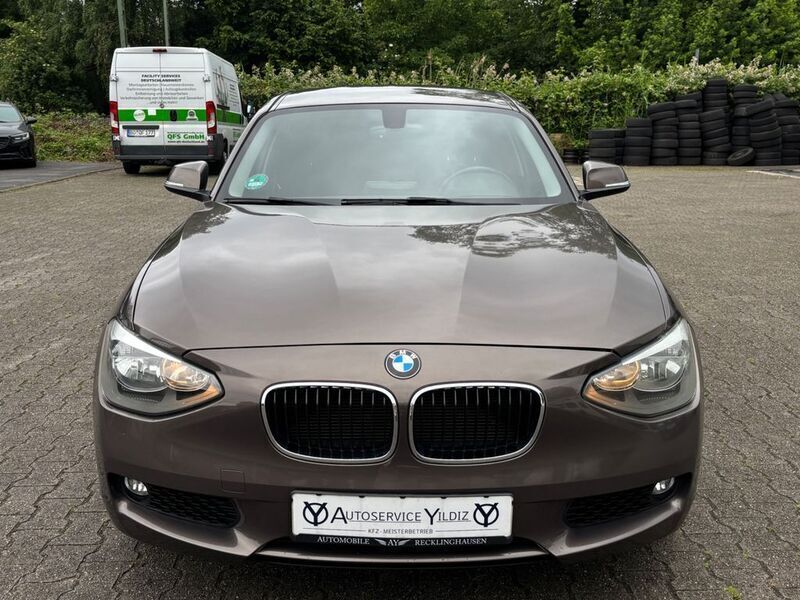 Gebraucht BMW 116 Advantage 116 PS (85 kW) 2013 Braun Kleinwagen