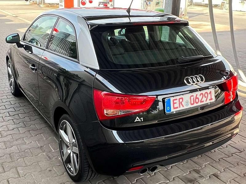Gebraucht Audi A1 122 PS (89 kW) 2010 Schwarz Kleinwagen