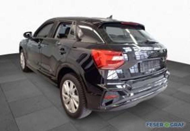 Gebraucht Audi Q2 S-Line 116 PS (85 kW) 2025 Mythosschwarz metallic SUV