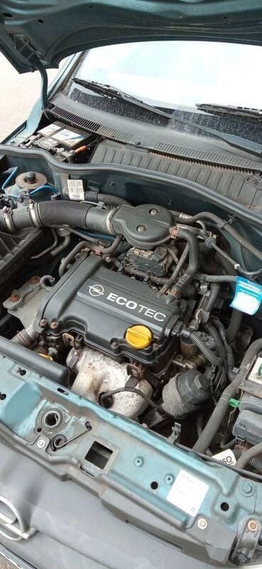 Gebraucht Opel Corsa Comfort 58 PS (42 kW) 2001 Blau Limousine