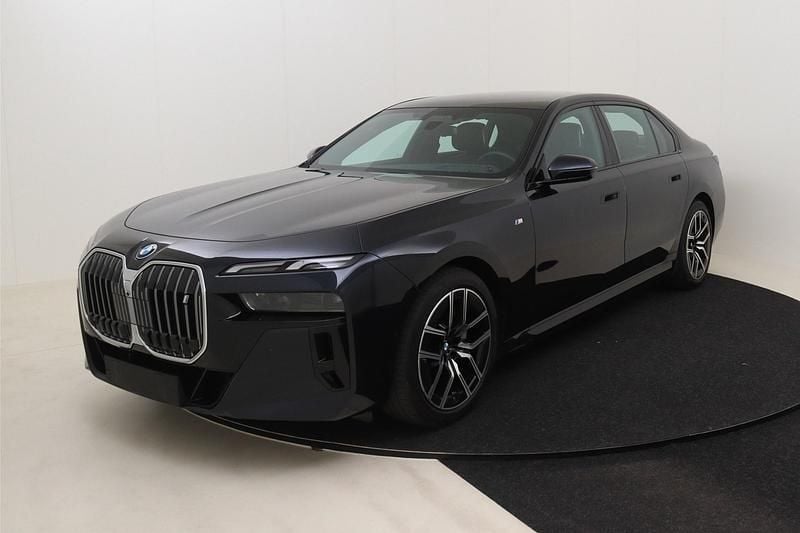 Carbonschwarz metallic Gebraucht 2024 BMW i7 Limousine | 85.189 € - Bild 1/4