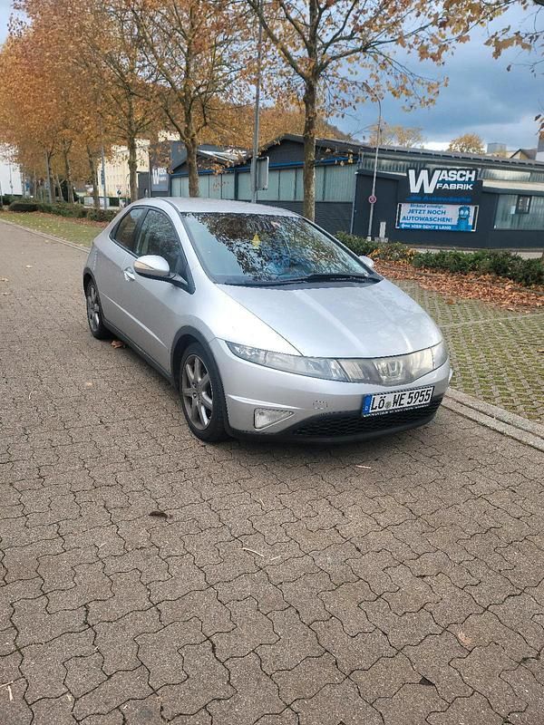 Silber Gebraucht 2006 Honda Civic Kleinwagen | 2.550 € - Bild 1/4