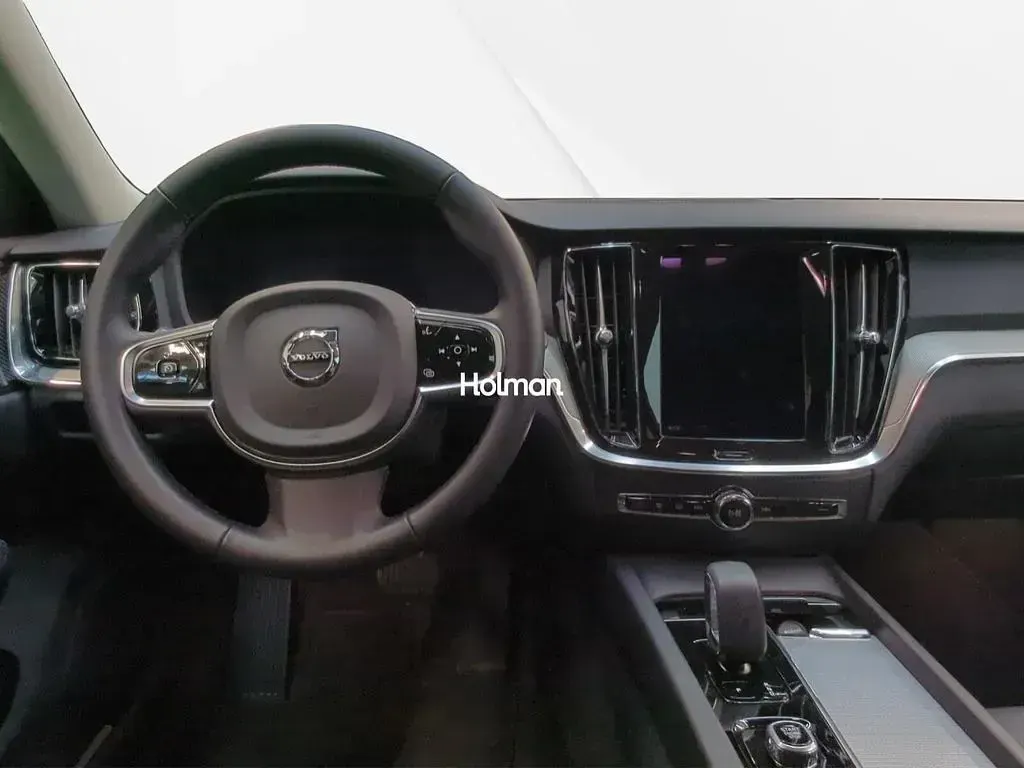 Gebraucht Volvo V60 Plus 197 PS (144 kW) 2024 Blau Kombi