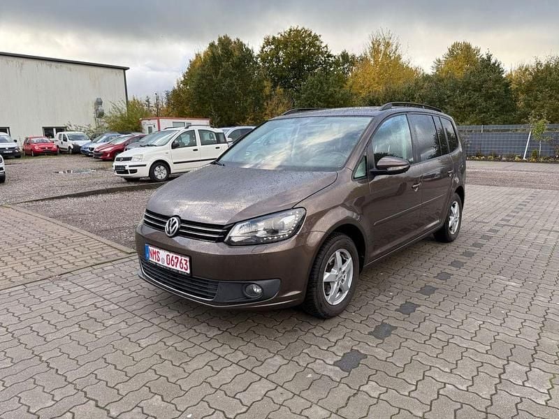 Braun Gebraucht 2012 VW Touran Comfortline Van / Kleinbus | 4.499 € (Superpreis) - Bild 1/4
