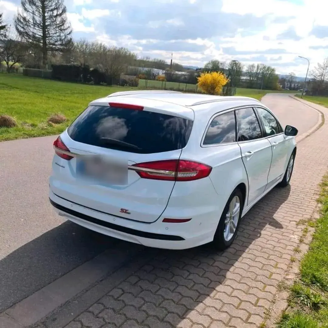 Używany Ford Mondeo 165 KM (121 kW) 2019 Kombi