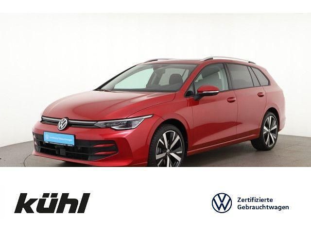 Kings red metallic Gebraucht 2024 VW Golf VIII Life Kombi | 26.550 € (Fairer Preis) - Bild 1/4