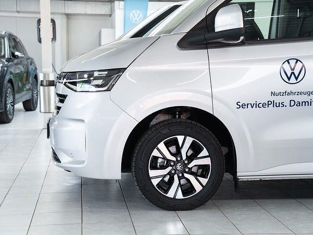 Gebraucht VW T7 Style 150 PS (110 kW) 2026 Grau Van