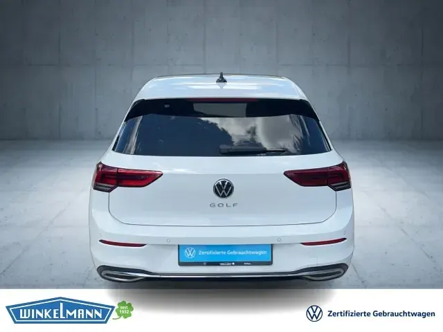 Brugt VW Golf VIII Move 110 HK (80 kW) 2024 Hvid Sedan