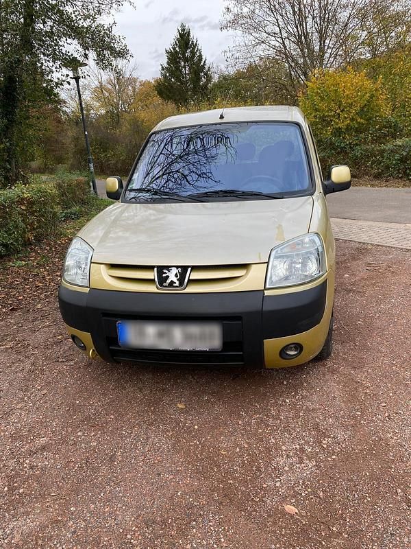 Gelb Gebraucht 2003 Peugeot Partner Van | 2.499 € (Fairer Preis) - Bild 1/4