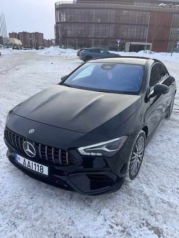Schwarz Gebraucht 2025 Mercedes CLA250e Limousine | 36.500 € - Bild 1/4